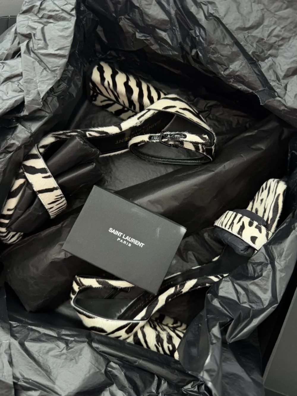 Saint Laurent Pony Haired Zebra heels - Picture 5 of 5
